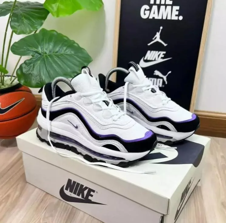 NIKE AIR MAX 2000 EURO 41 — talla Euro 41 — MAROB Popayán