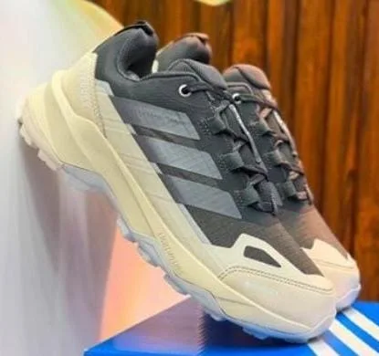 ADIDAS TERREX EURO 42c — talla Euro 42 — MAROB Popayán