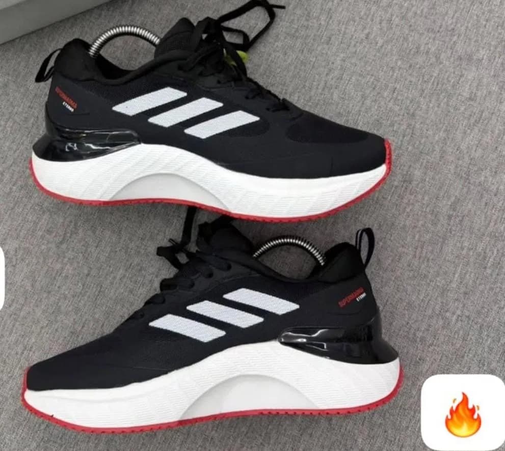 ADIDAS SUPER MAGMA EURO 43 — talla Euro 43 — MAROB Popayán