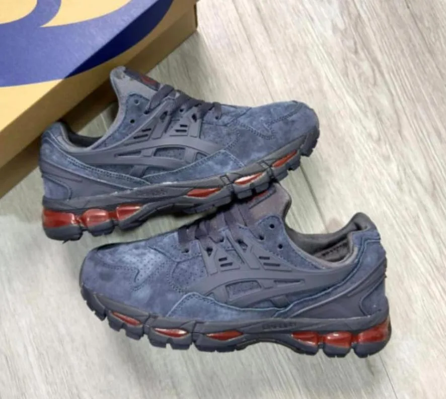 ASICS GEL KAYANO EURO 45 — talla Euro 45 — MAROB Popayán
