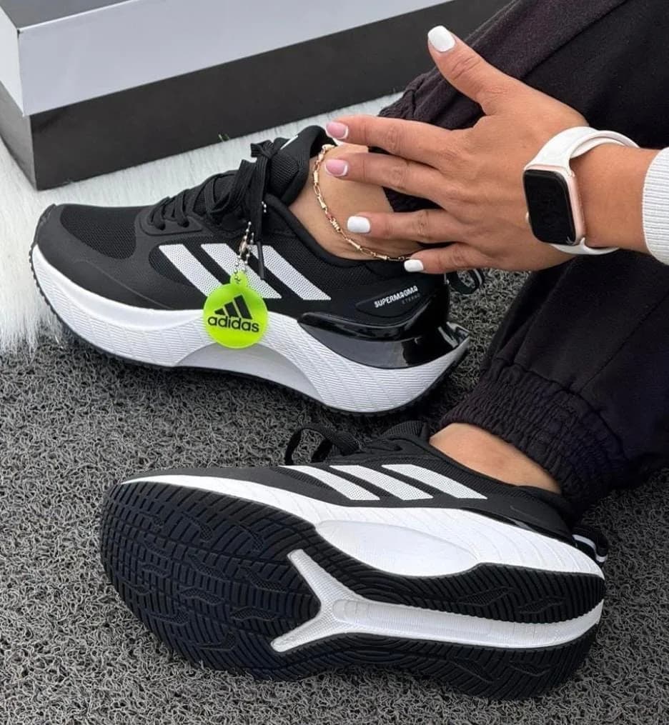 ADIDAS SUPER MAGMA EURO 37N — talla Euro 37 — MAROB Popayán