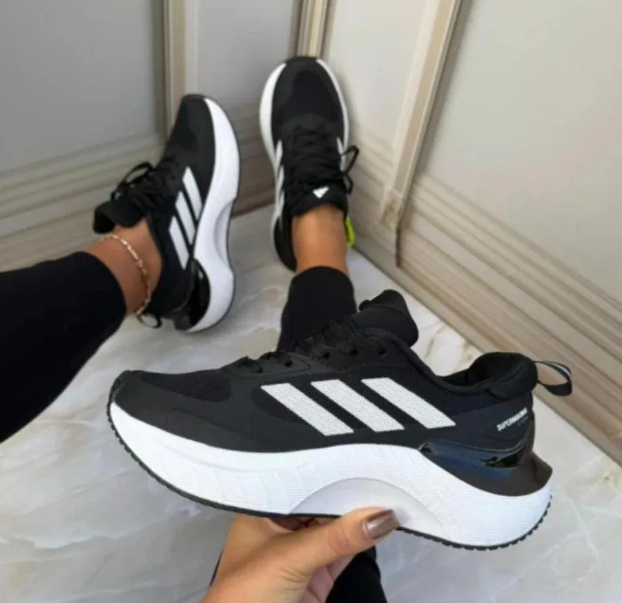 ADIDAS SUPER MAGMA EURO 39n — talla Euro 39 — MAROB Popayán