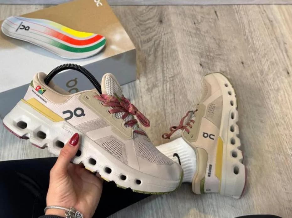 ON CLOUD RUNNING EURO 37B — talla Euro 37 — MAROB Popayán