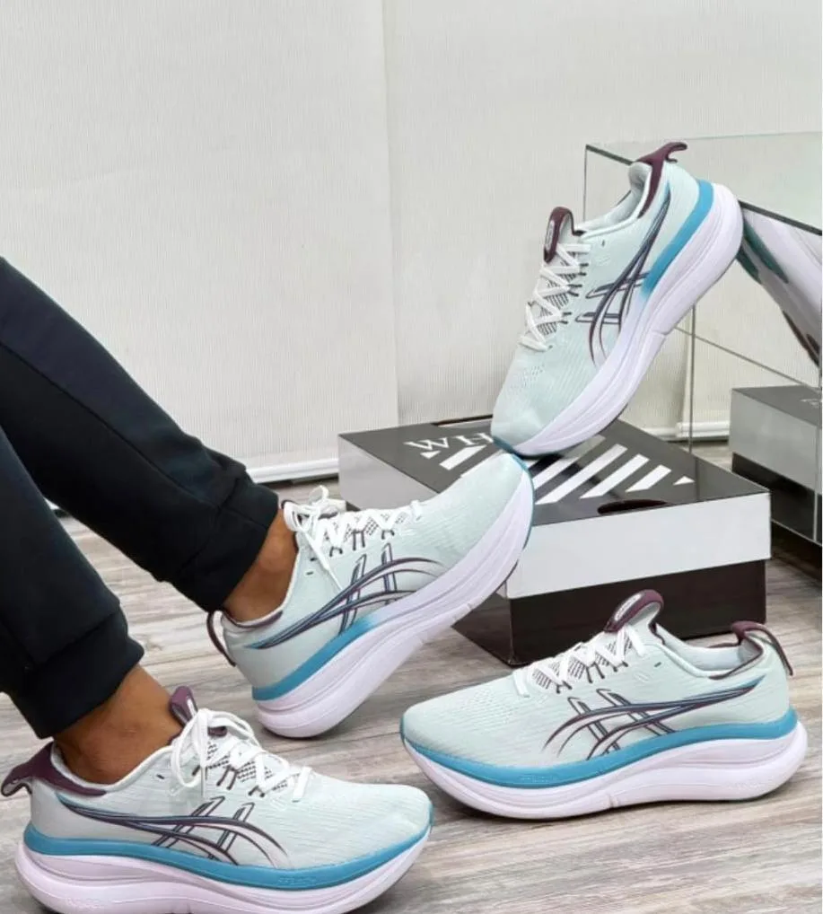 ASICS NIMBUS EURO 42A — talla Euro 42 — MAROB Popayán