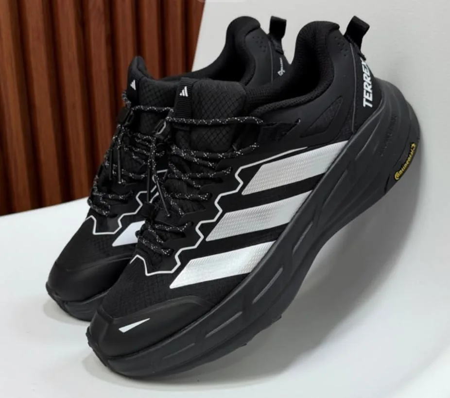 ADIDAS TERREX EURO 41X — talla Euro 41 — MAROB Popayán