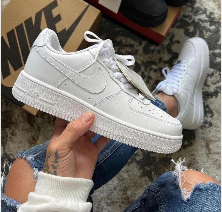 NIKE AF1 AA 41 — talla Euro 41 — MAROB Popayán