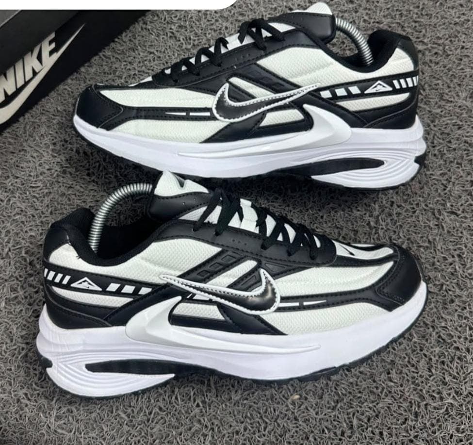 NIKE INITIATOR — talla Euro 42 — MAROB Popayán