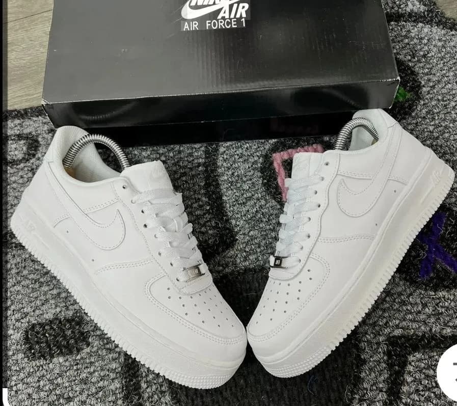 NIKE AF1 AAA EURO 38B — talla Euro 38 — MAROB Popayán