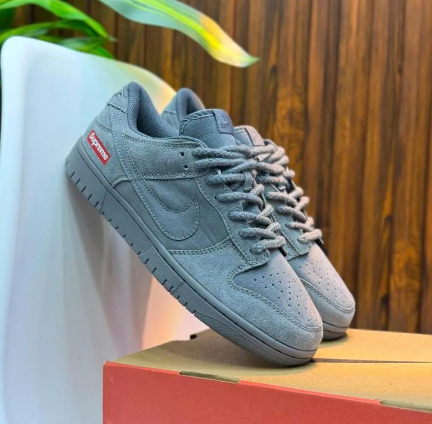 NIKE SUPREME EURO 40 — talla Euro 40 — MAROB Popayán