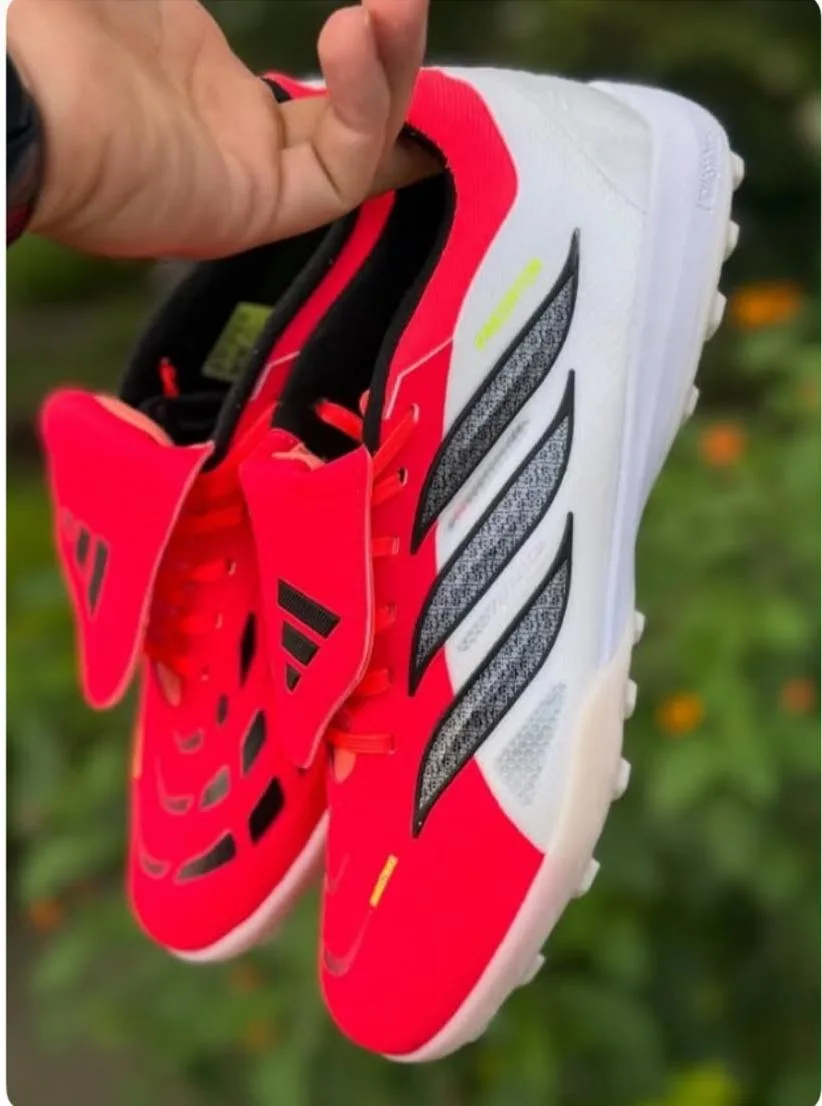 ADIDAS PREDATOR EURO 41 — talla Euro 41 — MAROB Popayán