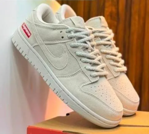 NIKE SB SUPREME EURO 44 — talla Euro 44 — MAROB Popayán