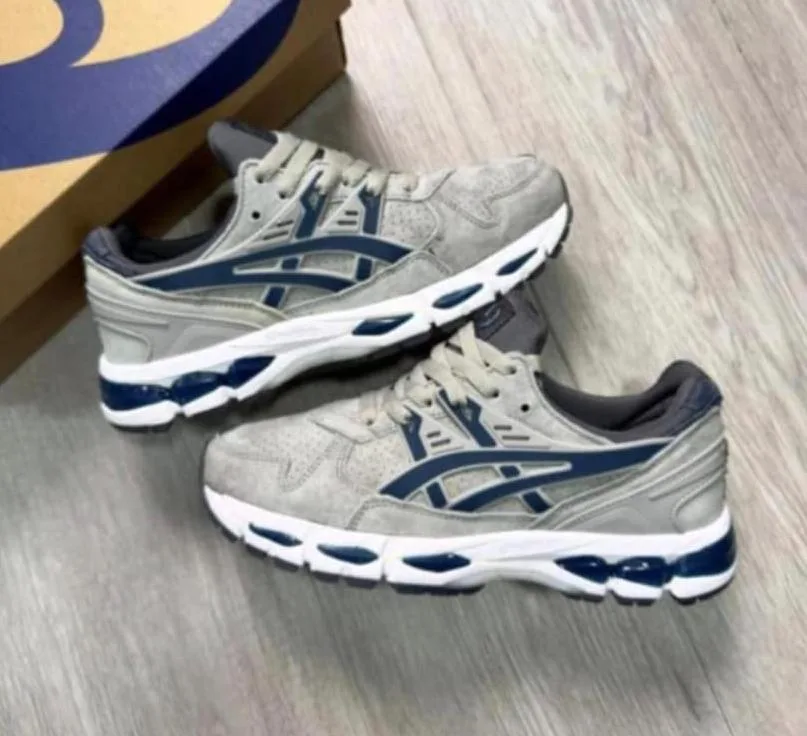 ASICS GEL KAYANO EURO 42e — talla Euro 42 — MAROB Popayán