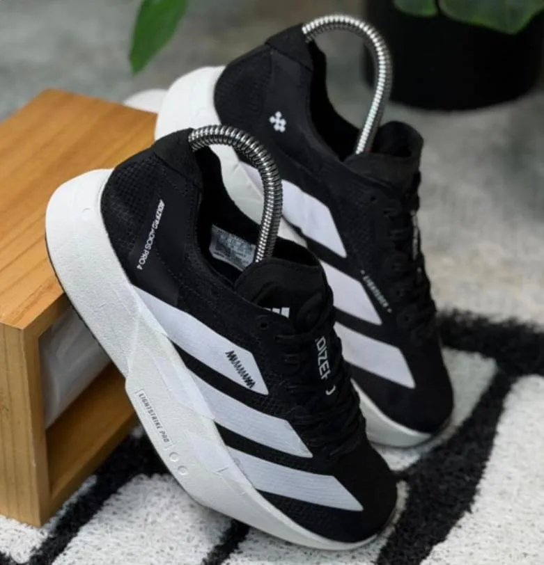 ADIDAS ADIZERO EURO 41c — talla Euro 41 — MAROB Popayán