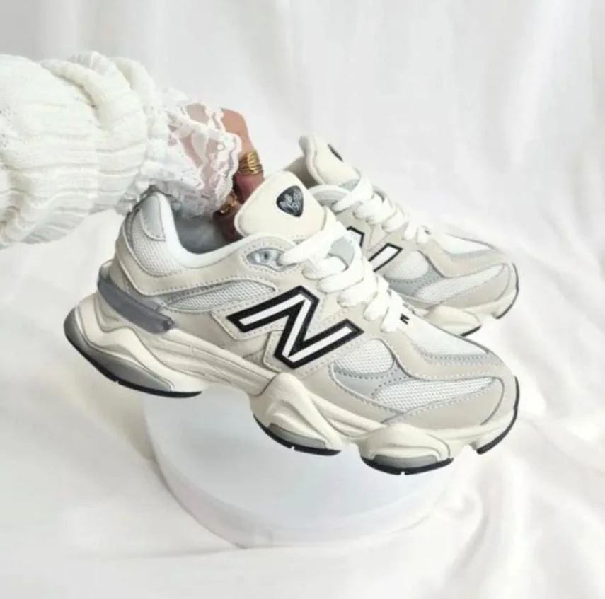 NEW BALANCE 9060 EURO 36e — talla Euro 36 — MAROB Popayán