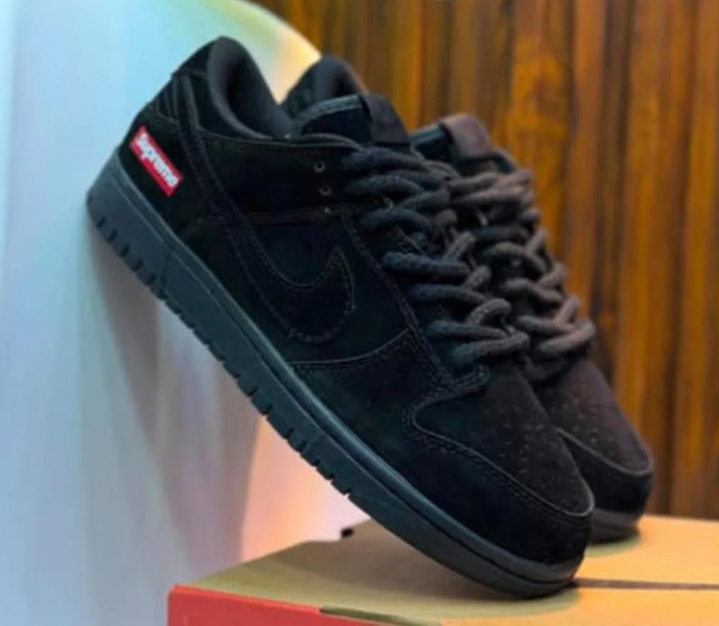 NIKE SB SUPREME EURO 44G — talla Euro 44 — MAROB Popayán