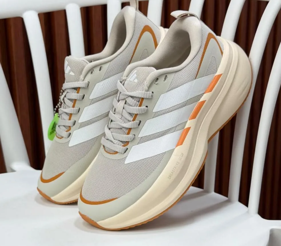 ADIDAS SUPER NOVA EURO 39b — talla Euro 39 — MAROB Popayán
