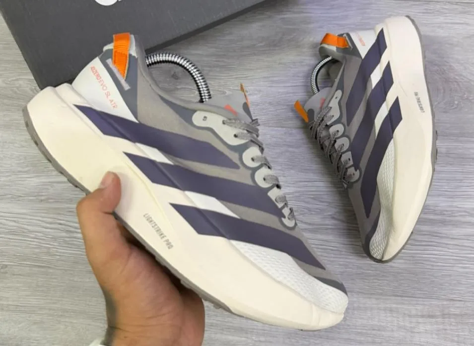 ADIDAS ADIZERO EVO SL EURO 42N — talla Euro 42 — MAROB Popayán