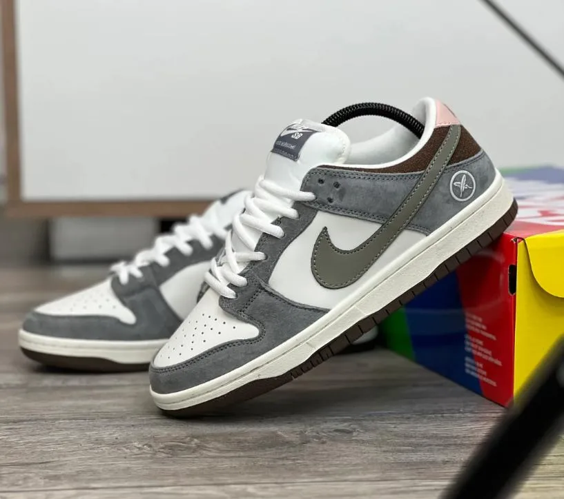 NIKE SB DUNK LOW EURO 38v — talla Euro 38 — MAROB Popayán