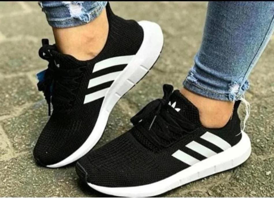 ADIDAS SWIFT EURO 38N — talla Euro 38 — MAROB Popayán