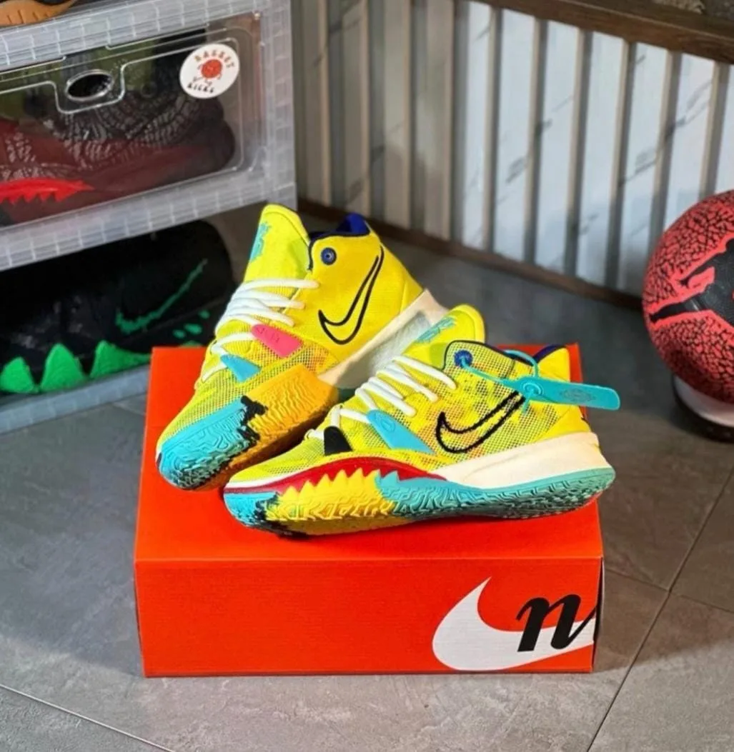 NIKE KYRIE 7 EURO 40 — talla Euro 40 — MAROB Popayán