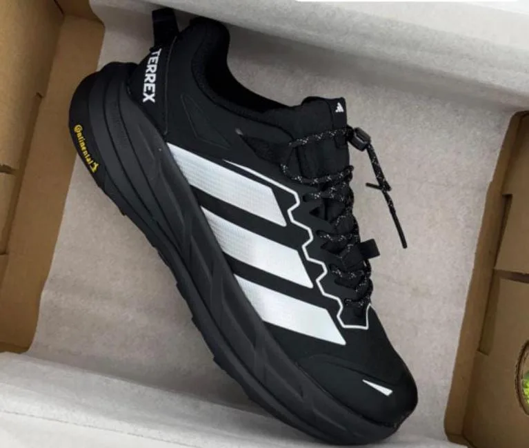 ADIDAS TERREX EURO 42np — talla Euro 42 — MAROB Popayán