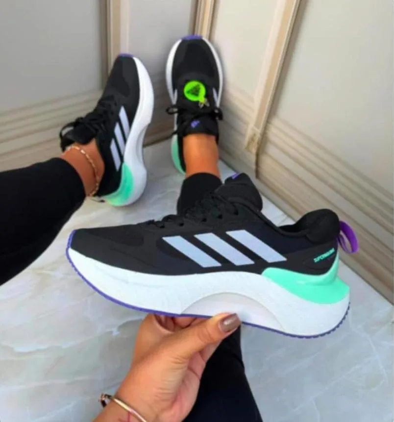 ADIDAS SUPER MAGMA EURO 37M — talla Euro 37 — MAROB Popayán