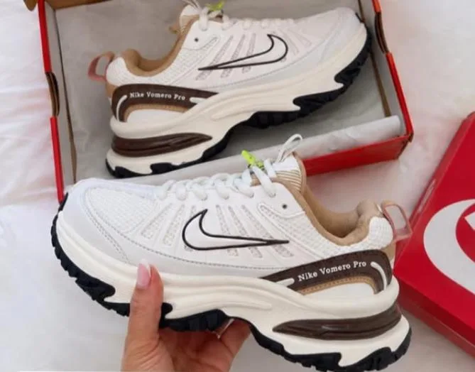 NIKE VOMERO PRO EURO 37 — talla Euro 37 — MAROB Popayán