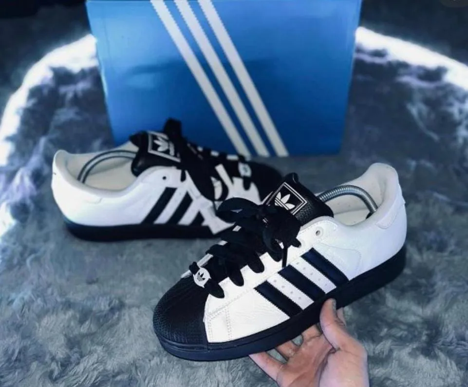 ADIDAS SUPER STAR EURO 43B — talla Euro 43 — MAROB Popayán