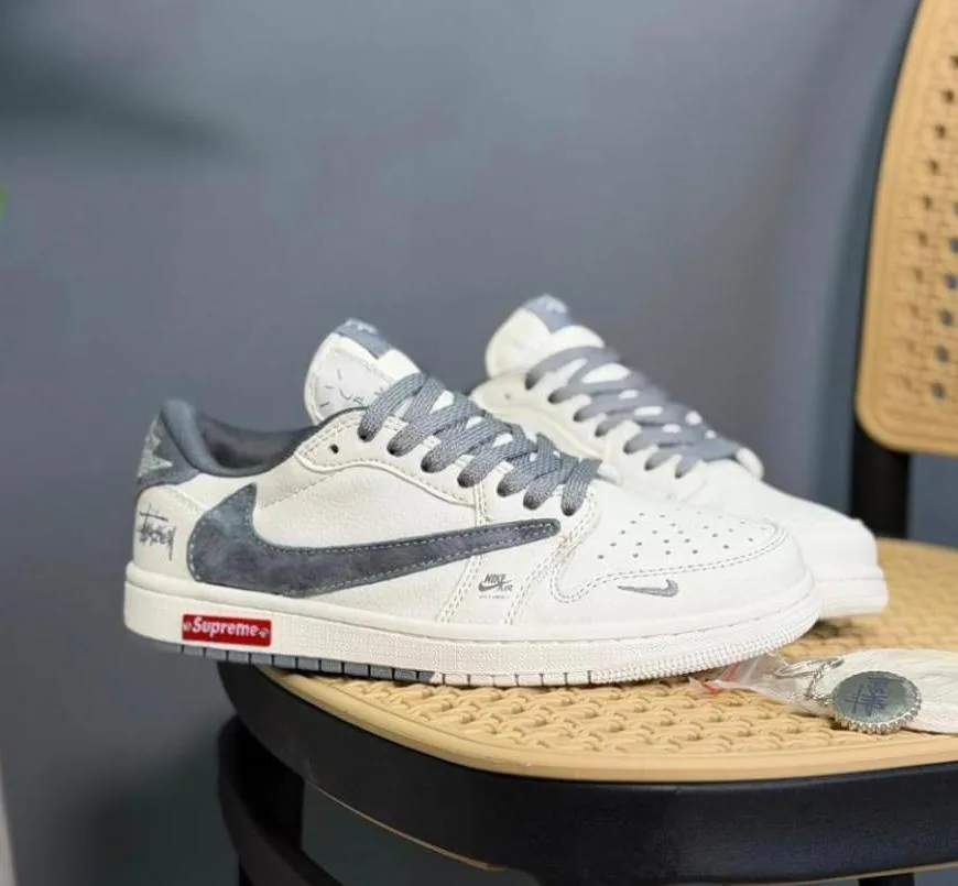 NIKE SB TRAVIS EURO 45 — talla Euro 45 — MAROB Popayán
