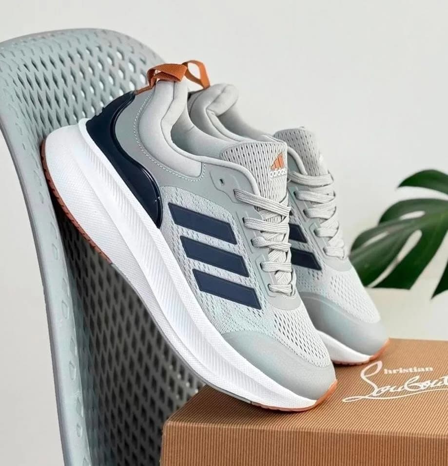 ADIDAS CLOUD FOAM EURO 41 — talla Euro 41 — MAROB Popayán