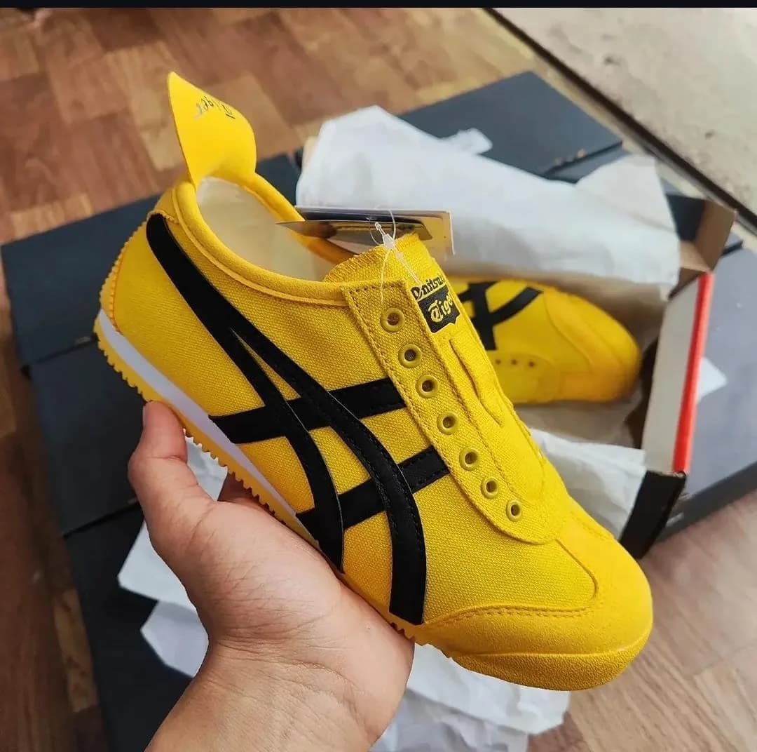 ONITSUKA TIGER EURO 39A — talla Euro 39 — MAROB Popayán