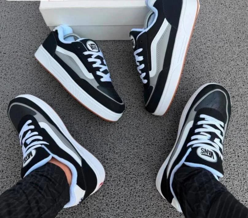 VANS SKOLL EURO 43k — talla Euro 43 — MAROB Popayán