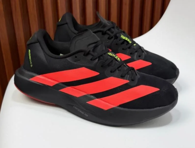ADIDAS ADIZERO EURO 41S — talla Euro 41 — MAROB Popayán
