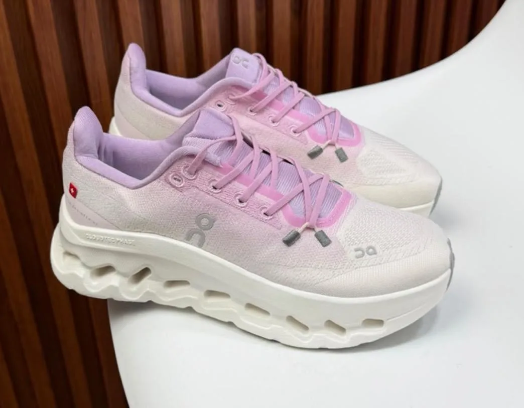 ON CLOUD RUNNING EURO 38l — talla Euro 38 — MAROB Popayán