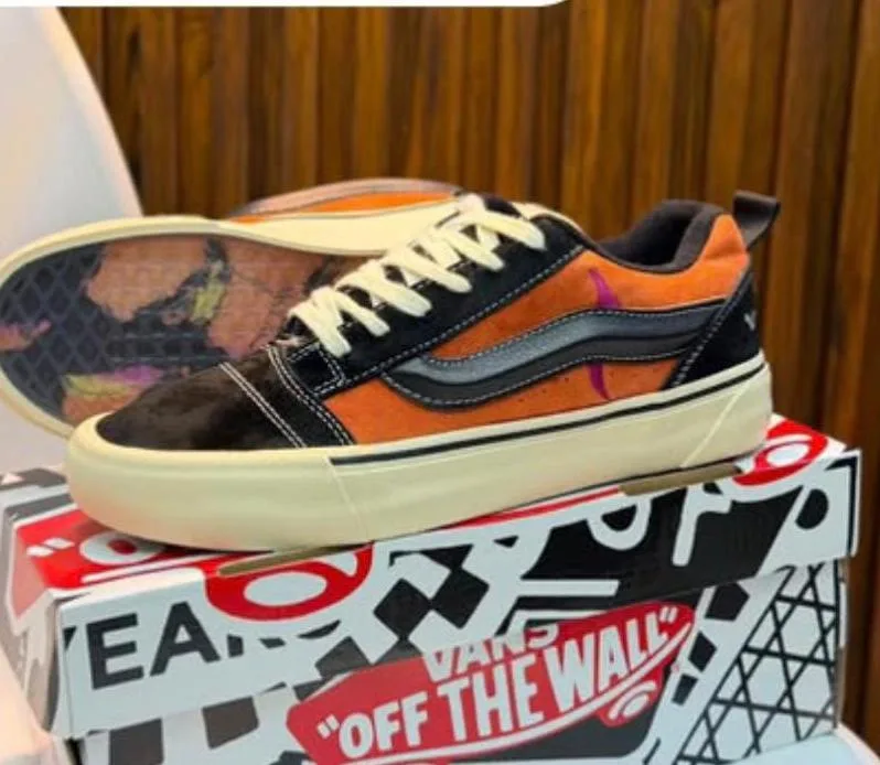 VANS SKOOL EURO 43C — talla Euro 43 — MAROB Popayán