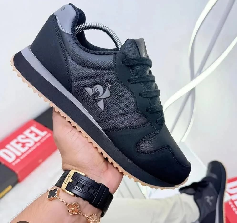 LECOQ SPORTIF EURO 41s — talla Euro 41 — MAROB Popayán