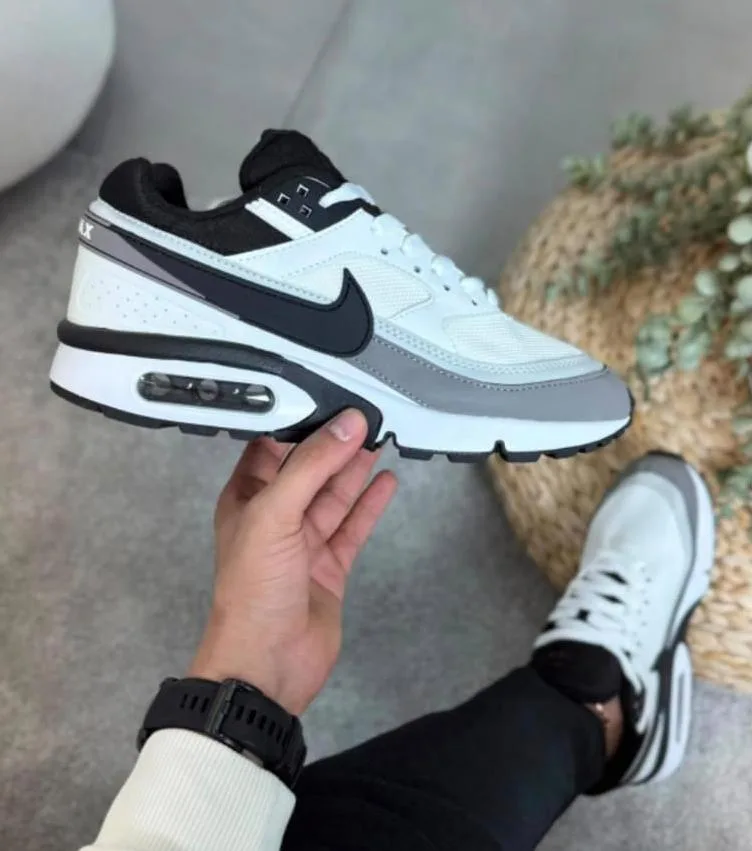 NIKE AIR MAX EURO 40B — talla Euro 40 — MAROB Popayán
