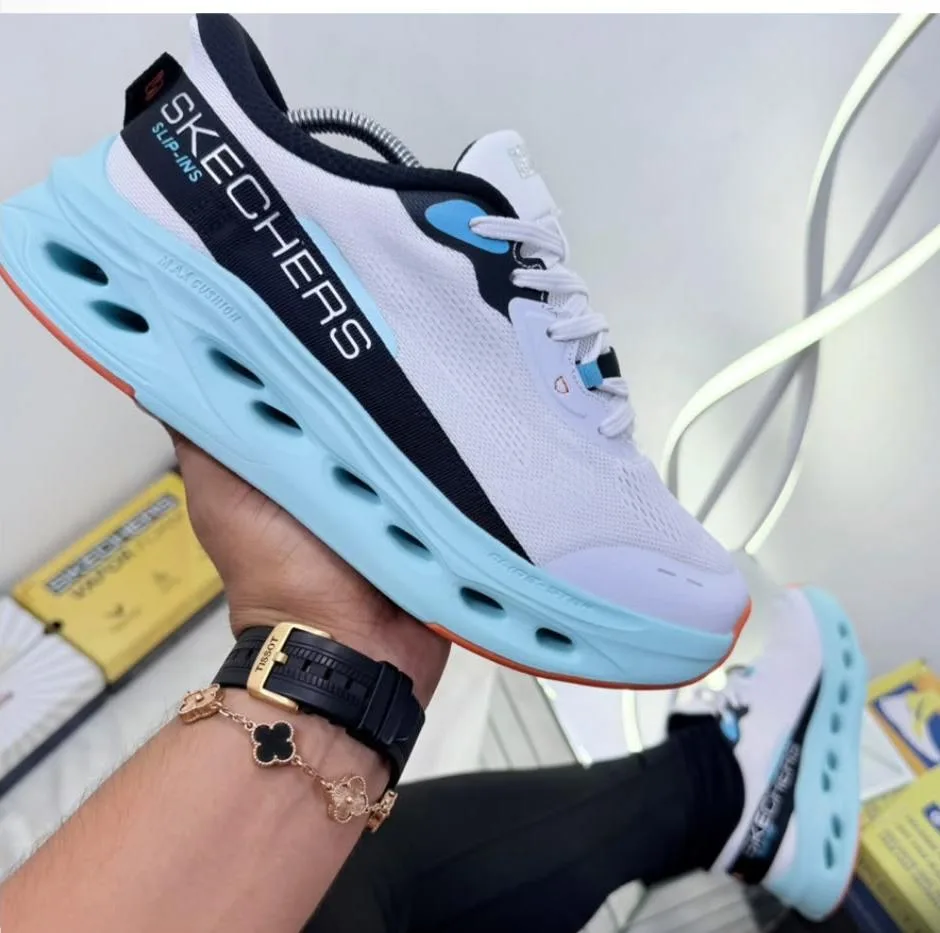 SKECHERS SLIP EURO 40V — talla Euro 40 — MAROB Popayán