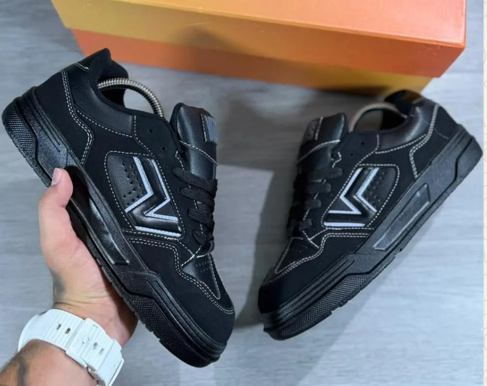 VANS UPLAND EURO 42n — talla Euro 42 — MAROB Popayán