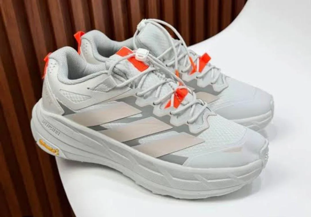 ADIDAS TERREX EURO 42Nn — talla Euro 42 — MAROB Popayán