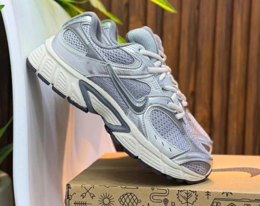 NIKE V5K EURO 40 — talla Euro 40 — MAROB Popayán