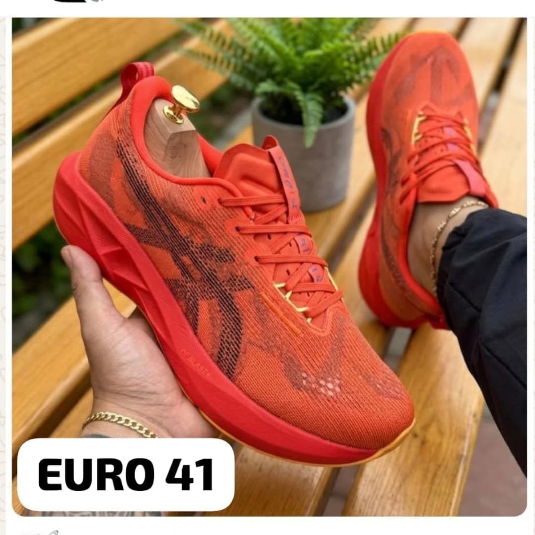 asics novablast euro 41 — talla Euro 41 — MAROB Popayán