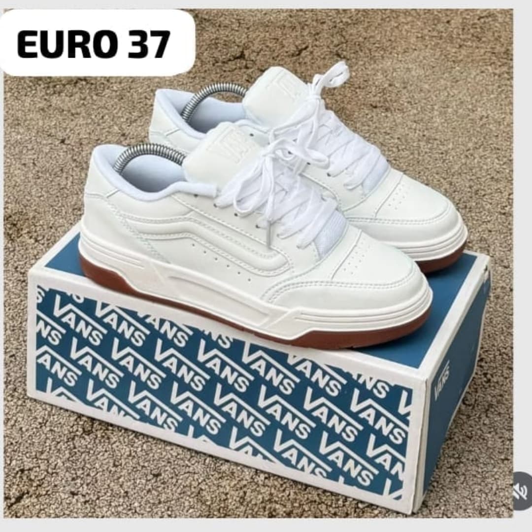 vans hylane euro 37 — talla Euro 37 — MAROB Popayán