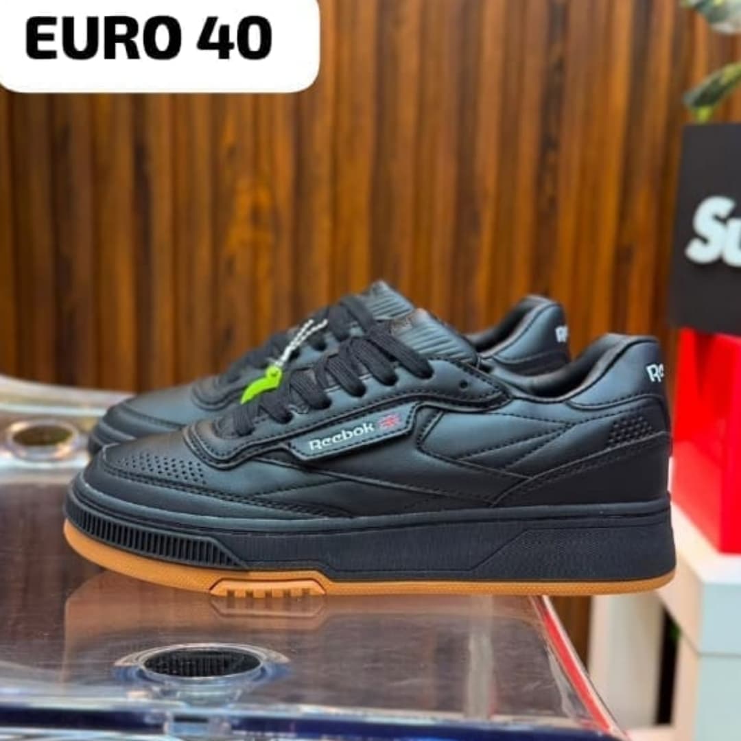 reebook classic euro 40 — talla Euro 40 — MAROB Popayán