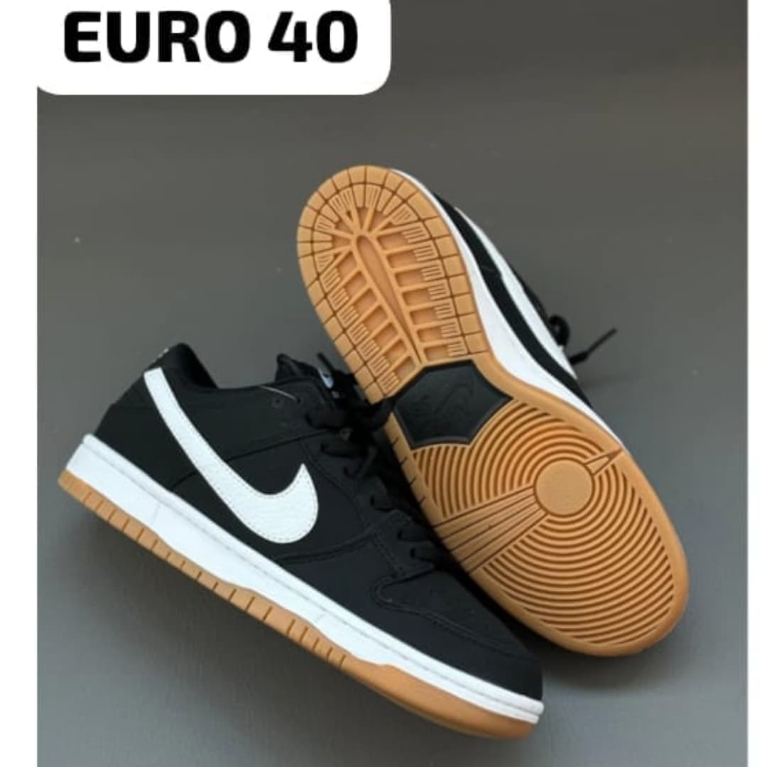 nike sb dunk low euro 40 — talla Euro 40 — MAROB Popayán
