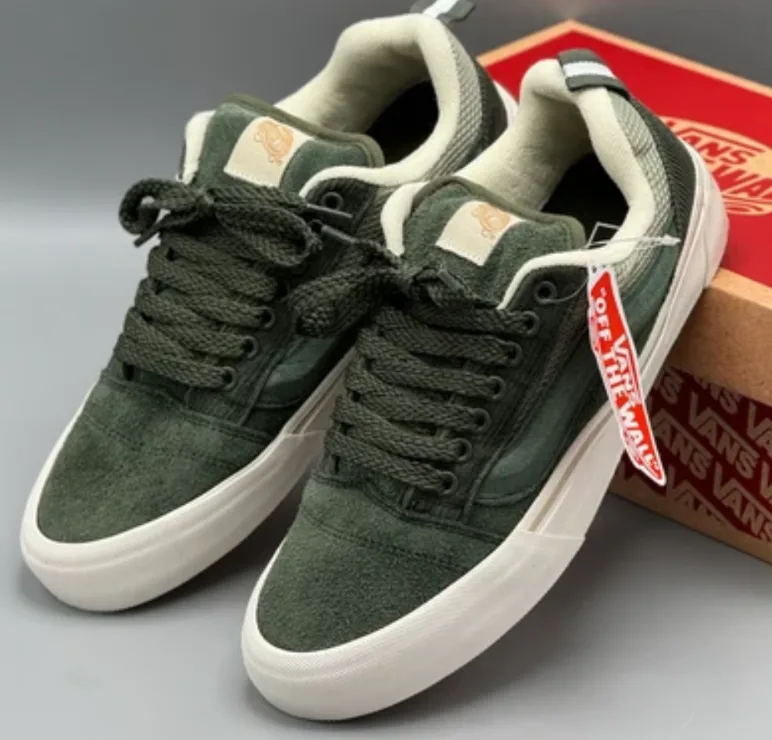 VANS SKOOL EURO 39V — talla Euro 39 — MAROB Popayán